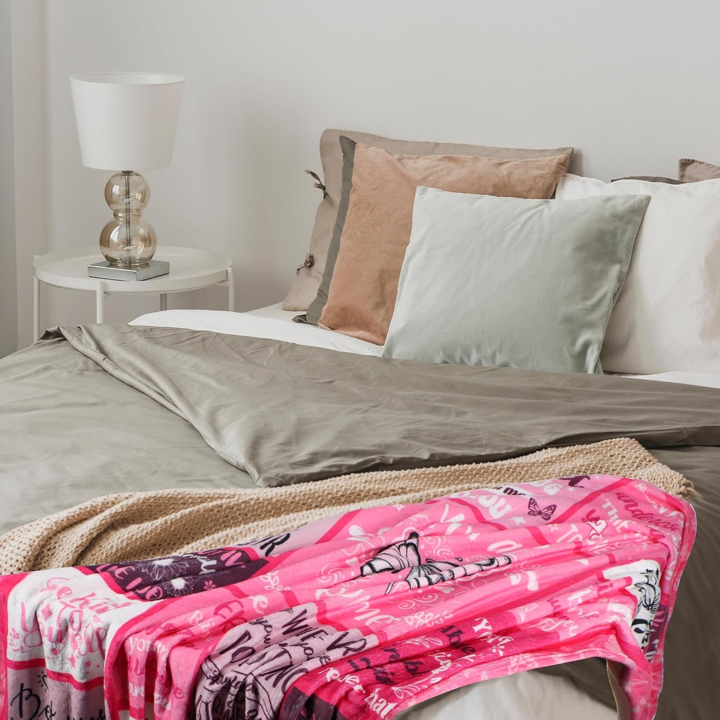 Blanket for Daughter Gifts, “You are Awesome”, From Mom, Birthday Christmas Graduation Holiday, Inspirational Motivational