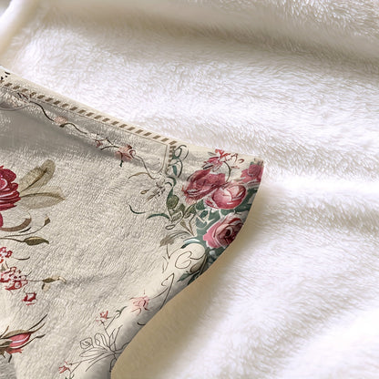 Gifts for Her Blanket, "To My Mom, The Heart of Our Family," From Daughter Son, Birthday Christmas Holiday, Sentimental Floral