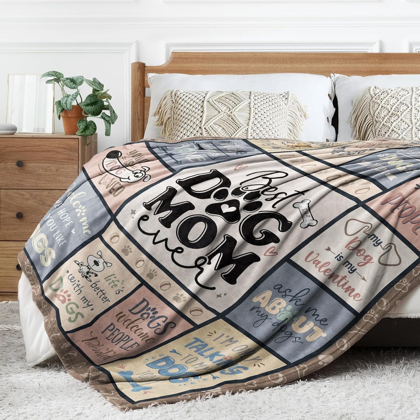 Blanket for Dog Mom Gifts, “Best Dog Mom Ever”, From Son Daughter Kids, Birthday Christmas Everyday Encouragement, Inspirational Theme