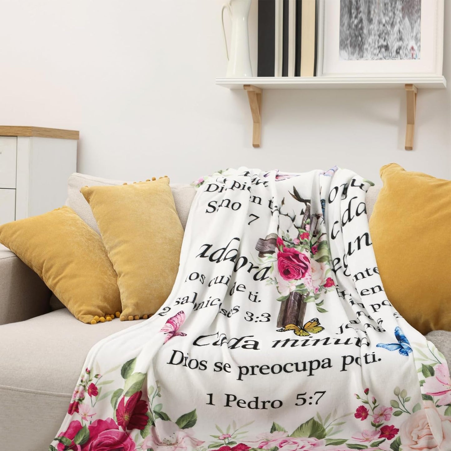 Blanket for Son Gifts, “Cada día, cada hora, cada minuto Dios piensa en ti”, From Parents, Birthday, Christmas, Graduation, Inspirational